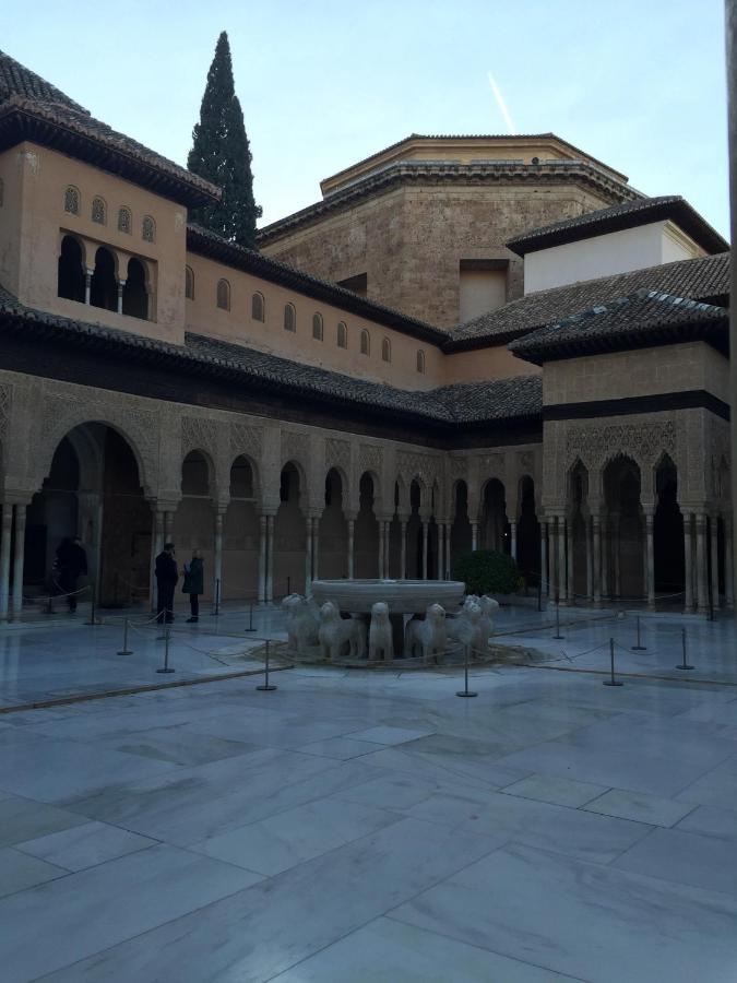Апартаменты Granada A Un Paso, Parking Gratis Ихар Экстерьер фото